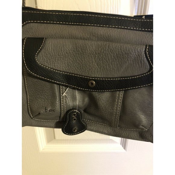 B.O.C. Born Gray Leather shoulder bag 11” wide 8” height - Picture 5 of 9